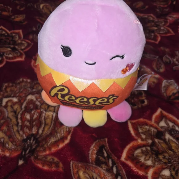 Squishmallows Reese's Pink & Orange Winking Octopus Plush - Picture 2 of 6